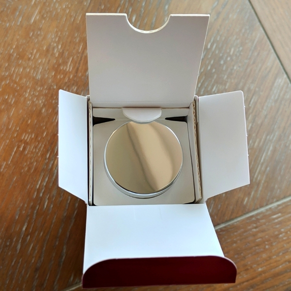 Estēe Lauder Super-Pomergranate Moisturize… - Picture 4 of 6